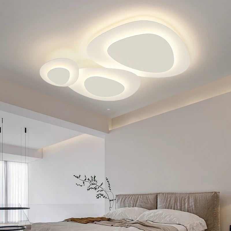 Éclipse d'Aura – Plafonnier LED au Design Ondulé